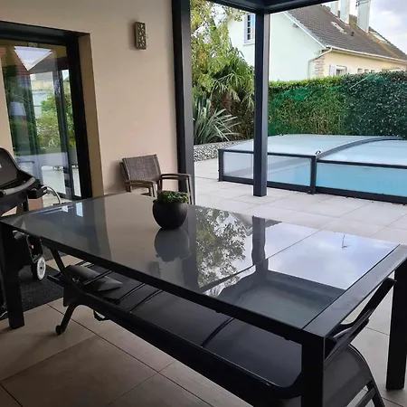 Chambres D'hote Dans Maison, Piscine, 5 Minutes A Pieds De La *